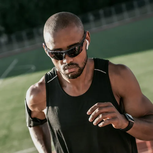 Vista 5 de DEAFRAIN Lentes de sol deportivos polarizados para hombres y mujeres, ideales para ciclismo, pesca, correr, conducir, marco irrompible TR90