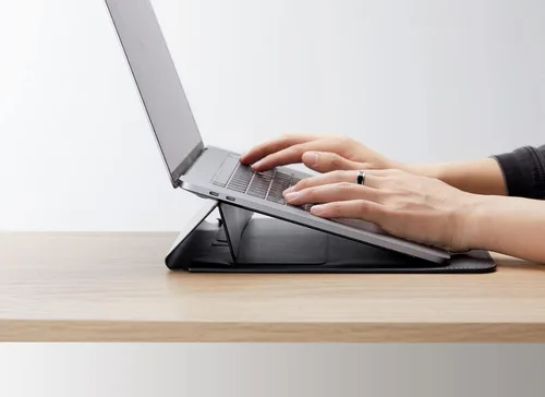 Vista 6 de Hyper Shield Stand & Go - Funda para laptop MacBook Pro de 15/16 pulgadas, color negro