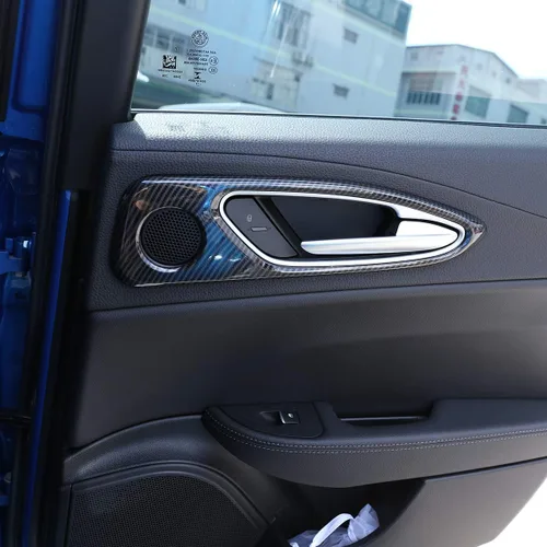 Vista 4 de Adhesivo de plástico ABS para manija de puerta interior de automóvil para Alfa Romeo Giulia 2017-2020 Accesorios de automóvil (fibra de carbono)