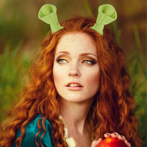 Vista 5 de 16 pinzas para el cabello con orejas de monstruo verdes, disfraz de Halloween