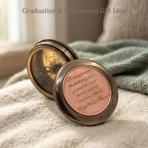 Vista 8 de Compass Gift for Mom/Dad, Vintage Pocket Compass Engraved with Go Confidently Customized Gifts for Women/Men, Baptism 2026 Communion Christian