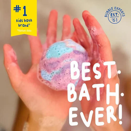 Vista 4 de Bombas de baño de Mr. Bubble Galaxy, aroma característico a goma de mascar, set de 8 bombas de baño diferentes con forma de planetas