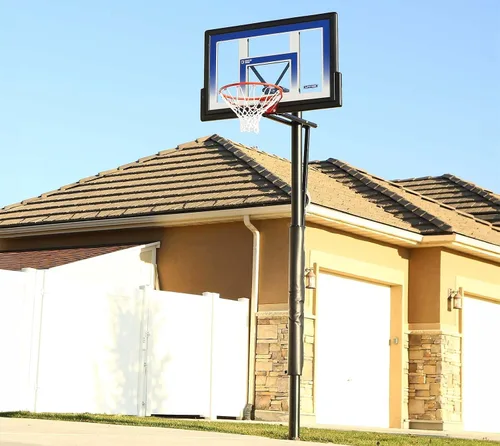 Vista 2 de Lifetime In-Ground Fusion Backboard Action Grip Sistema de baloncesto ajustable, 48 pulgadas