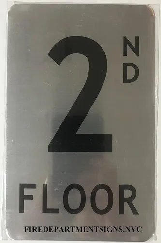 Vista 5 de Signo de piso 2º (cepillo de aluminio, 5X8)-La línea Mont Argent.