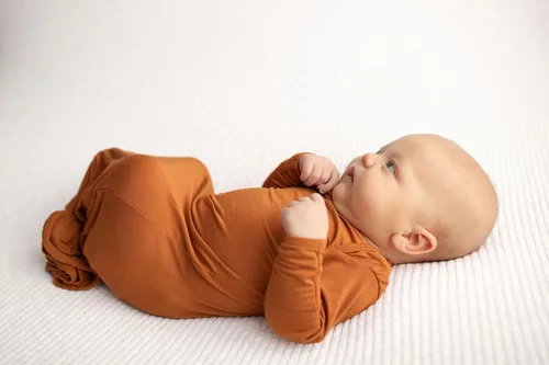 Vista 148 de Three Little Tots Vestido de corbata anudada para bebé recién nacido - Bebé