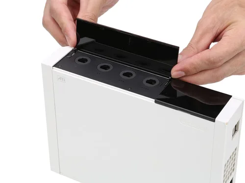 Vista 2 de Wii Console Replacement Dust Door, 3 in 1 Repair Part Slot Cover for Nintendo GameCube, NGC ConrtrollerNGC MemorySD Slot Lid-Black