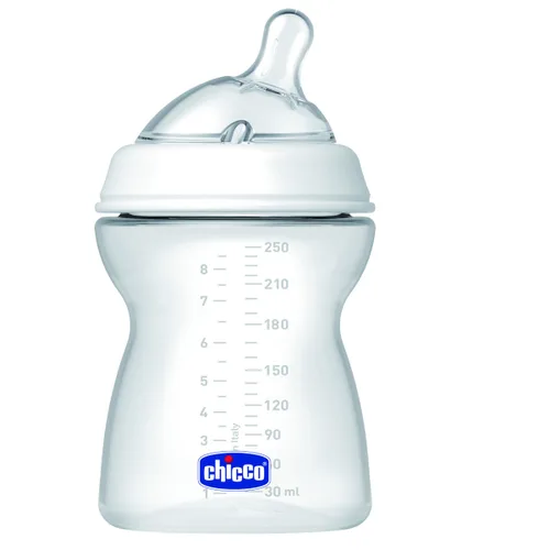 Vista 6 de Chicco Naturalfeeling Complete Starter Set with Bottles, Teat Dummy and Brush, 0 m +