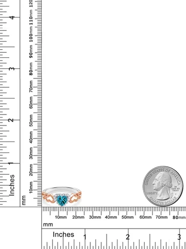 Vista 3 de Gem Stone King Anillo de plata de ley 925 de 2 tonos para mujer, topacio azul Londres, 0.71 quilates, forma de corazón (disponible 5, 6, 7, 8, 9)