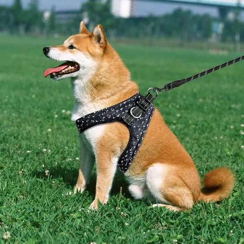Vista 4 de Arnés de chaleco para perro, velcro ajustable sin tirones con almohadilla de esponja suave y asa reflectante, ganchos de correa de metal