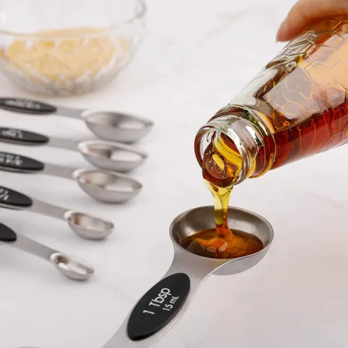 Vista 2 de Juego de 6 cucharas medidoras magnéticas de acero inoxidable de doble cara apilables cucharaditas para medir ingredientes secos y líquidos