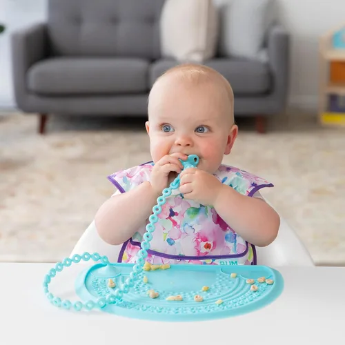 Vista 4 de Bumkins Suministros de alimentación con clip para chupete para bebé niña o niño, correas de juguete para taza de sorber, mordedor, accesorios