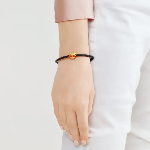 Vista 2 de CHOW SANG SANG 999 - Pulsera de oro macizo de 24 quilates con dije de oso para mujer, 93883C, Metal, no conocido