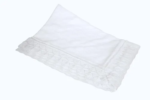 Vista 2 de A&C Quinceañeras and More Sabanita Blanca para Nino Dios Tejida Manta tejida a mano para nino dios Cobijita para nino dios (XS)