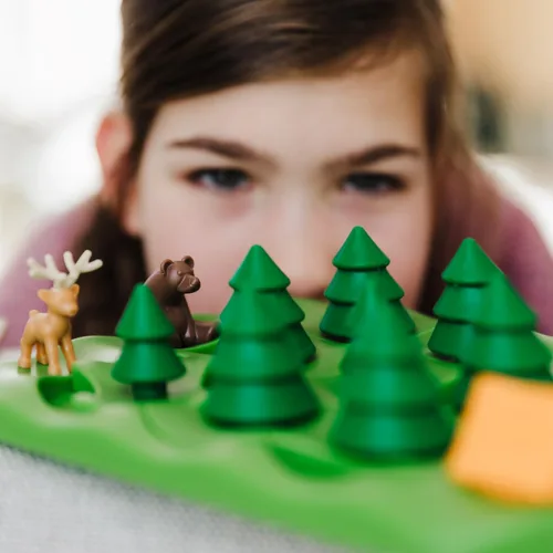 Vista 8 de SmartGames Grizzly Gears - Juego de rompecabezas de laberinto giratorio con 80 desafíos para mayores de 7 años
