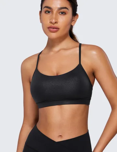 Vista 2 de CRZ YOGA Butterluxe - Brasier deportivo con espalda en Y para mujer, con espalda cruzada, de bajo impacto, tirantes delgados, para entrenamiento