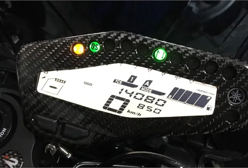 Vista 4 de Cubierta superior del velocímetro MOS compatible con Yamaha MT-09 2017-2020