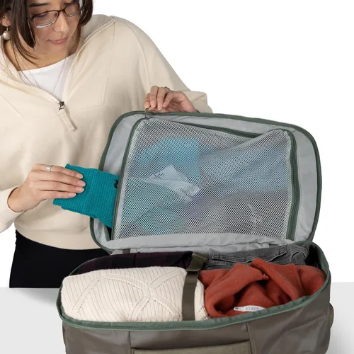 Vista 9 de Osprey Transporter 26+6 Travel Pack, Blue OS Llama azul