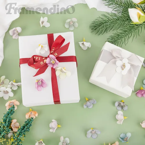 Vista 7 de Framendino, Paquete de 50 cabezas de flores artificiales, mini flores artificiales de seda, margaritas pequeñas, multicolor, para boda, hogar