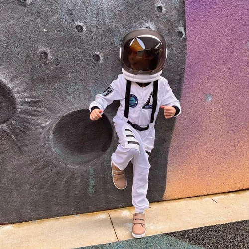 Vista 8 de ReliBeauty Astronaut Helmet for Kids Costume