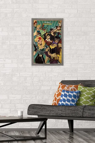 Vista 2 de Trends International DC Comics - Bombshells Wall Poster, 14.725" x 22.375", Barnwood Framed Version