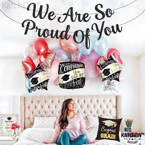 Vista 8 de KatchOn, Cartel con texto en inglés «We Are So Proud of You» – Fieltro, 8 pies, sin bricolaje Cartel de felicitación para decoraciones de fiesta