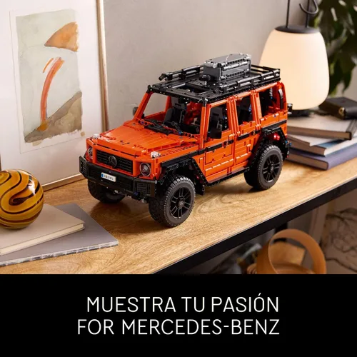 Vista 6 de LEGO Technic Mercedes-Benz G 500 Professional Line - Juego de construcción de Mercedes G-Wagon para adultos, mayores de 18 años, regalo