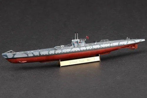 Vista 2 de Hobby Boss DKM Type IXB U-Boat Kit de construcción de modelo de barco