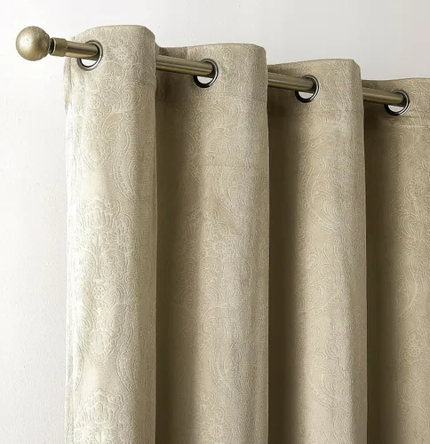Vista 3 de Warm Home Designs Cortinas de terciopelo beige suave con diseño de damasco en relieve de 84 pulgadas de largo. Cortinas opacas de terciopelo