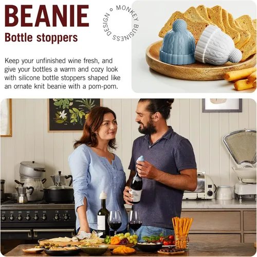 Vista 2 de Tapón decorativo de botella de silicona con forma de gorro en caja de regalo, juego de dos, tapón novedoso, conservador de bebidas y vino, tapones