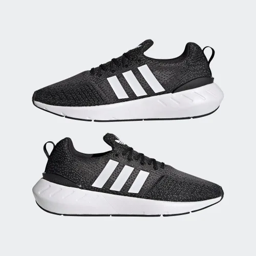Vista 9 de adidas Tenis Swift Run 22 para hombre