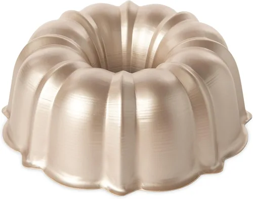 Vista 5 de Nordic Ware Molde Bundt Formado, 12 Tazas, Verde Aurora Aurora verde
