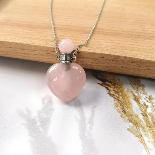 Vista 28 de Perfume Bottle Necklace Heart Shape, Amethyst Necklace Healing Crystal for Women, Essential Oil Diffuser Bottle Necklace Jewelry for Liquid
