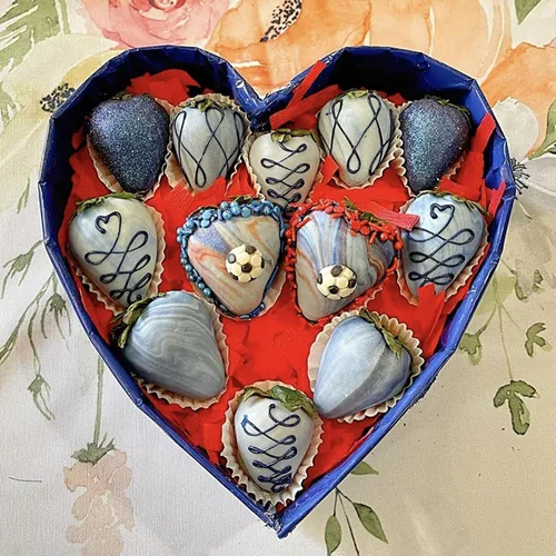 Vista 7 de Moldes de silicona para fondant de fútbol, 4 paquetes, para zapatillas de fútbol, moldes de chocolate para decoración de pasteles de cumpleaños