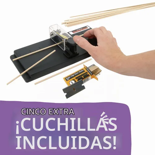 Vista 2 de Cortadora de madera Pitsco Education, realiza cortes horizontales y angulares precisos, herramienta de corte ideal para puentes modelo, torres