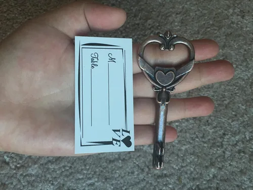 Vista 5 de 100 Uds. múltiples funciones de esqueleto antiguo llave en forma de corazón abrebotellas lugar titular de la tarjeta del recuerdo de la boda