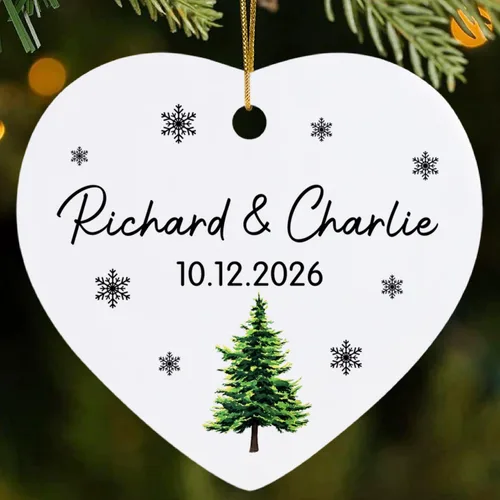 Vista 18 de Adorno de primera Navidad en nuestro nuevo hogar, adorno para el primer hogar 2025, decoración personalizada para colgar en el árbol de Navidad