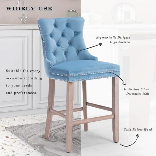 Vista 100 de SoarFlash Juego de 2 taburetes de bar tapizados de terciopelo moderno con patas de madera, botones acolchados, cabeza de clavo cromada, asiento