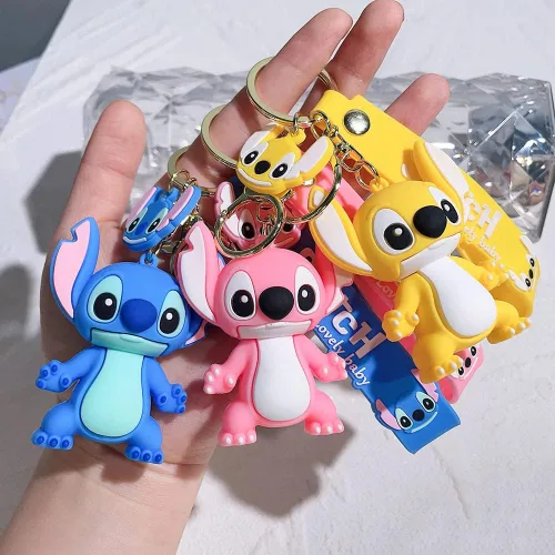 Vista 7 de feimeng jewelry Llavero de silicona con bonito diseño de anime, colgante de PVC, accesorio para muñequera para niños, regalos