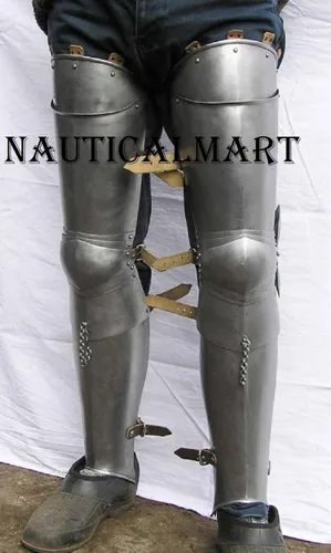 Vista 2 de Nauticalmart Medieval Knight - Armadura de pierna totalmente funcional