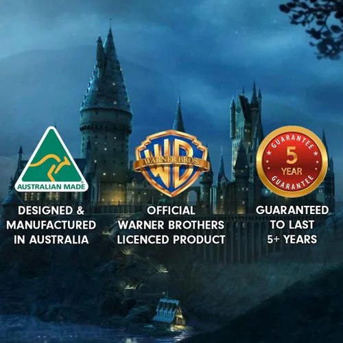 Vista 6 de Fan Emblems Harry Potter Emblema de coche dorado y convexo - Escudo de Gryffindor