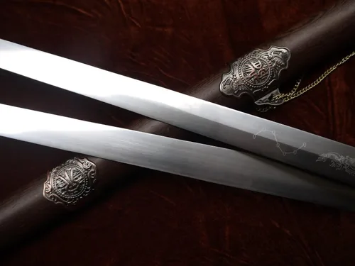 Vista 4 de LOONGSWORD - Juego de espada china doble de acero inoxidable – Cuchillas flexibles hechas a mano, vaina y mango de palisandro, espadas tradicionales