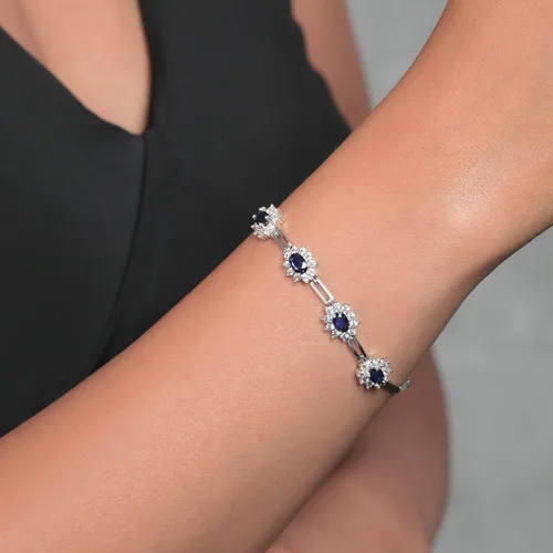 Vista 3 de Gem Stone King Pulsera de tenis de plata de ley 925 con zafiro simulado para mujer (2.36 quilates, 7 pulgadas con extensor de 1 pulgada), Metal