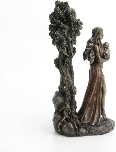 Vista 3 de Estatua irlandesa con acabado de bronce de la diosa de los Tuatha de Danann