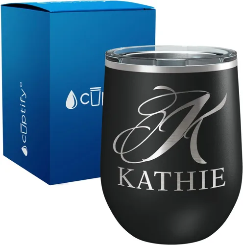 Vista 64 de Vaso personalizado de regalo de cumpleaños para mujeres y hombres, con monograma de escritura dividida, inicial y nombre grabado en negro, taza