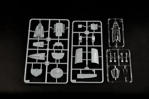Vista 8 de Hobby Boss Kit de construcción de modelo de avión Thunderjet F-84G