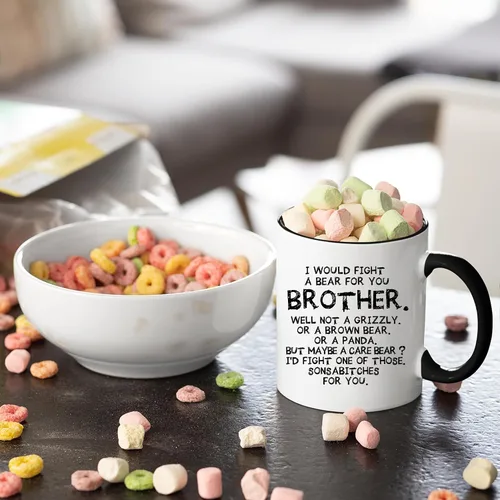 Vista 3 de Taza de café con texto en inglés "I Would Fight a Bear for You Brother" (11 onzas) (negro)