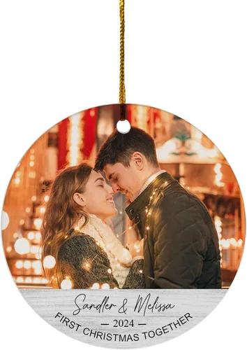 Vista 11 de FLOCHIL Adorno personalizado para la primera Navidad del bebé con nombre de foto, adorno personalizado para la primera Navidad, regalos para bebés