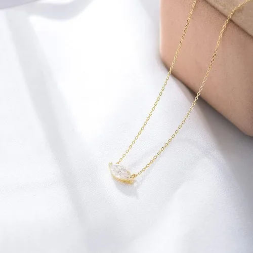 Vista 4 de Collar solitario de oro de 18 quilatescollar solitario de moissanita corte marquesacollar solitario de piedra personalizado, Chapado en oro macizo