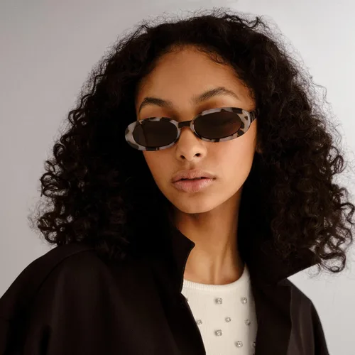 Vista 2 de Le Specs Gafas de sol OUTTA LOVE para mujer