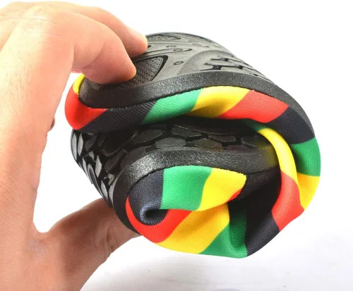Vista 4 de Zapatos de agua para mujeres y hombres de secado rápido, zapatos de playa para surf al aire libre, yoga, ejercicio, bandera de Jamaica, Caribe
